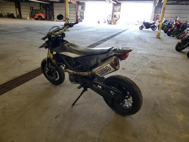 Image 3 of 2017 HUSQVARNA SUPERMOTO 701  2017 with VIN VBKUSV403HM796703