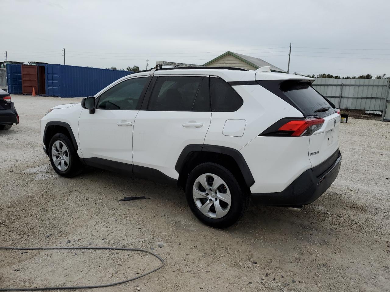 Image 2 of 2020 TOYOTA RAV4 LE 2020 with VIN 2T3H1RFV9LC061159