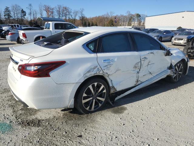 Obraz 3 z 2017 NISSAN ALTIMA 2.5 2017 z VIN 1N4AL3AP5HC123303