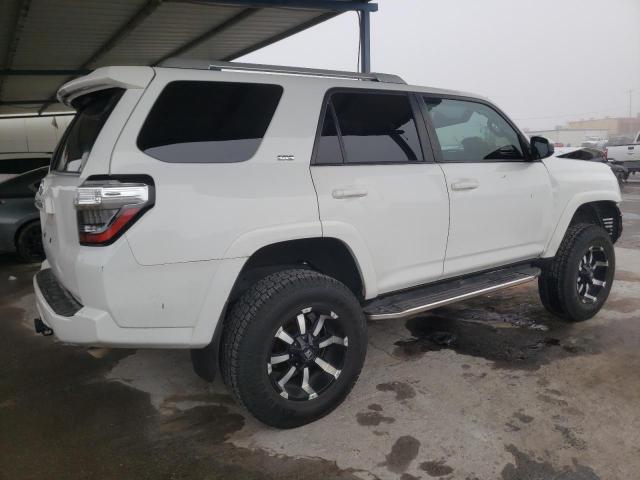 Image 3 of 2014 TOYOTA 4RUNNER SR5 2014 with VIN JTEZU5JR8E5082782