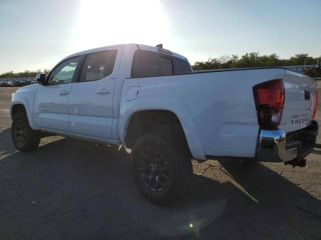Obraz 2 z 2022 TOYOTA TACOMA DOUBLE CAB 2022 z VIN 3TMAZ5CN0NM180700