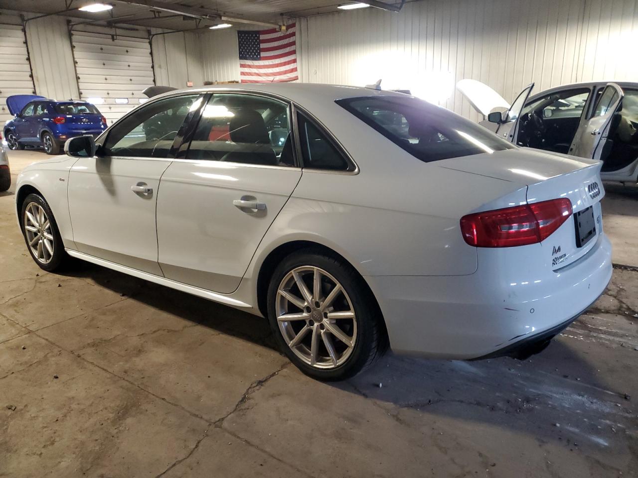 Image 2 of 2015 AUDI A4 PREMIUM PLUS 2015 with VIN WAUFFAFL9FN011328