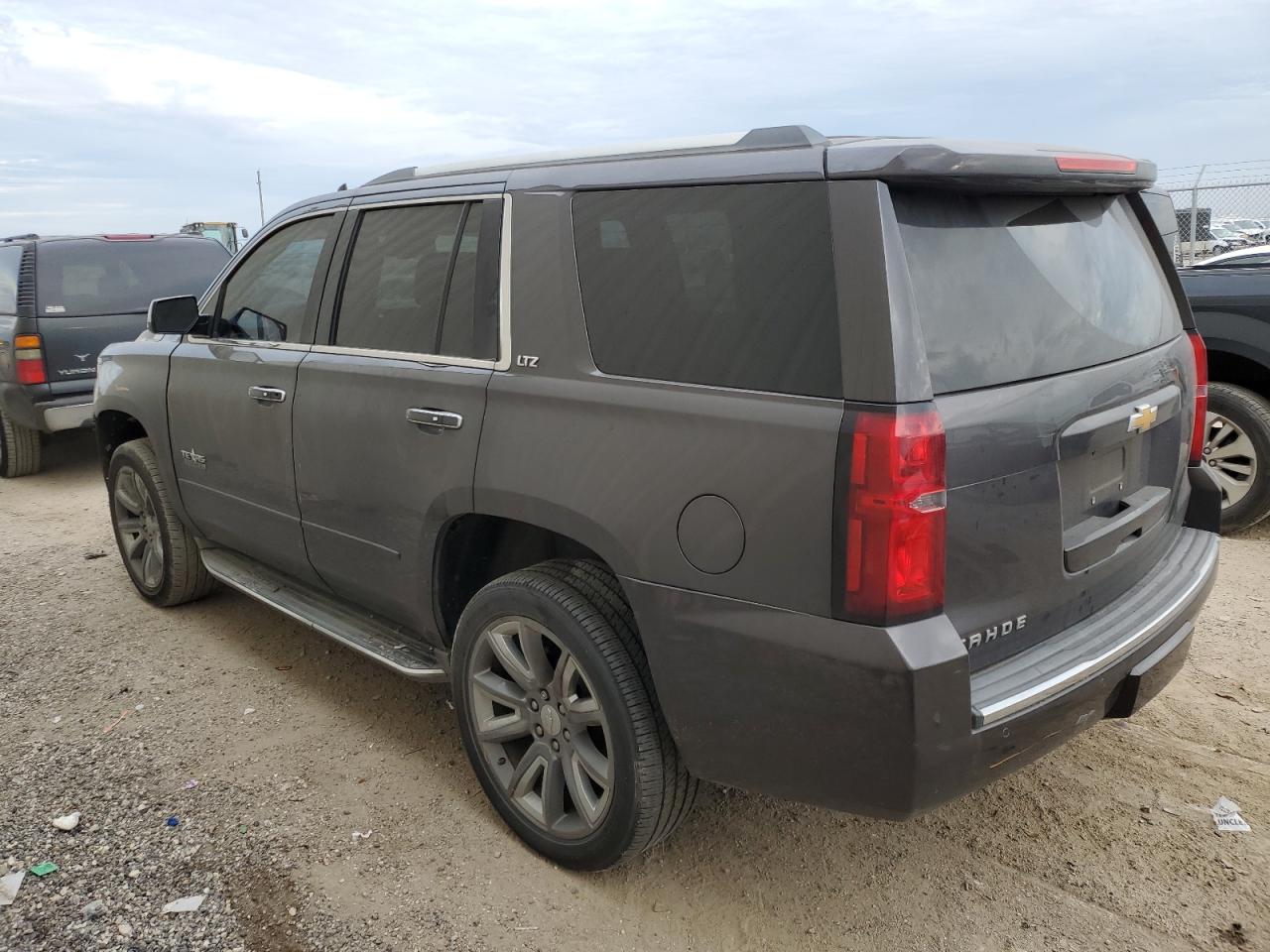 Image 2 of 2015 CHEVROLET TAHOE C1500 LTZ 2015 with VIN 1GNSCCKC9FR747634