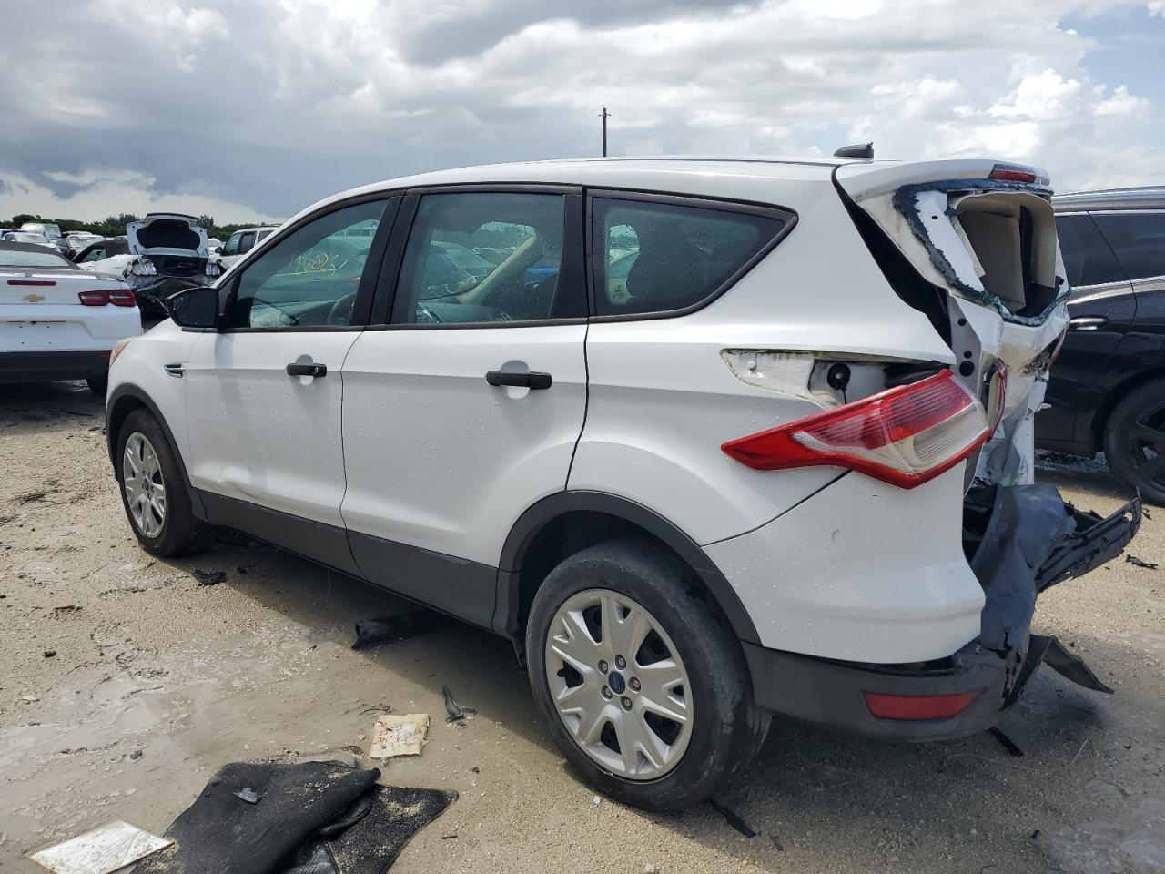 Изображение 2 2014 FORD ESCAPE S 2014 с VIN 1FMCU0F70EUB22987