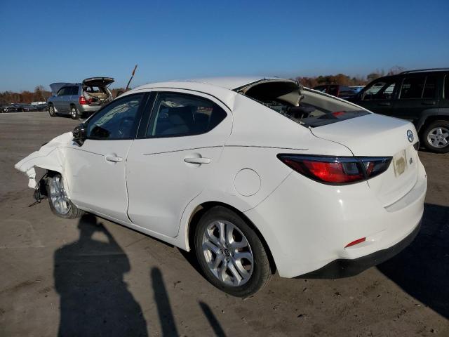 Изображение 2 2016 TOYOTA SCION IA  2016 с VIN 3MYDLBZV7GY132418
