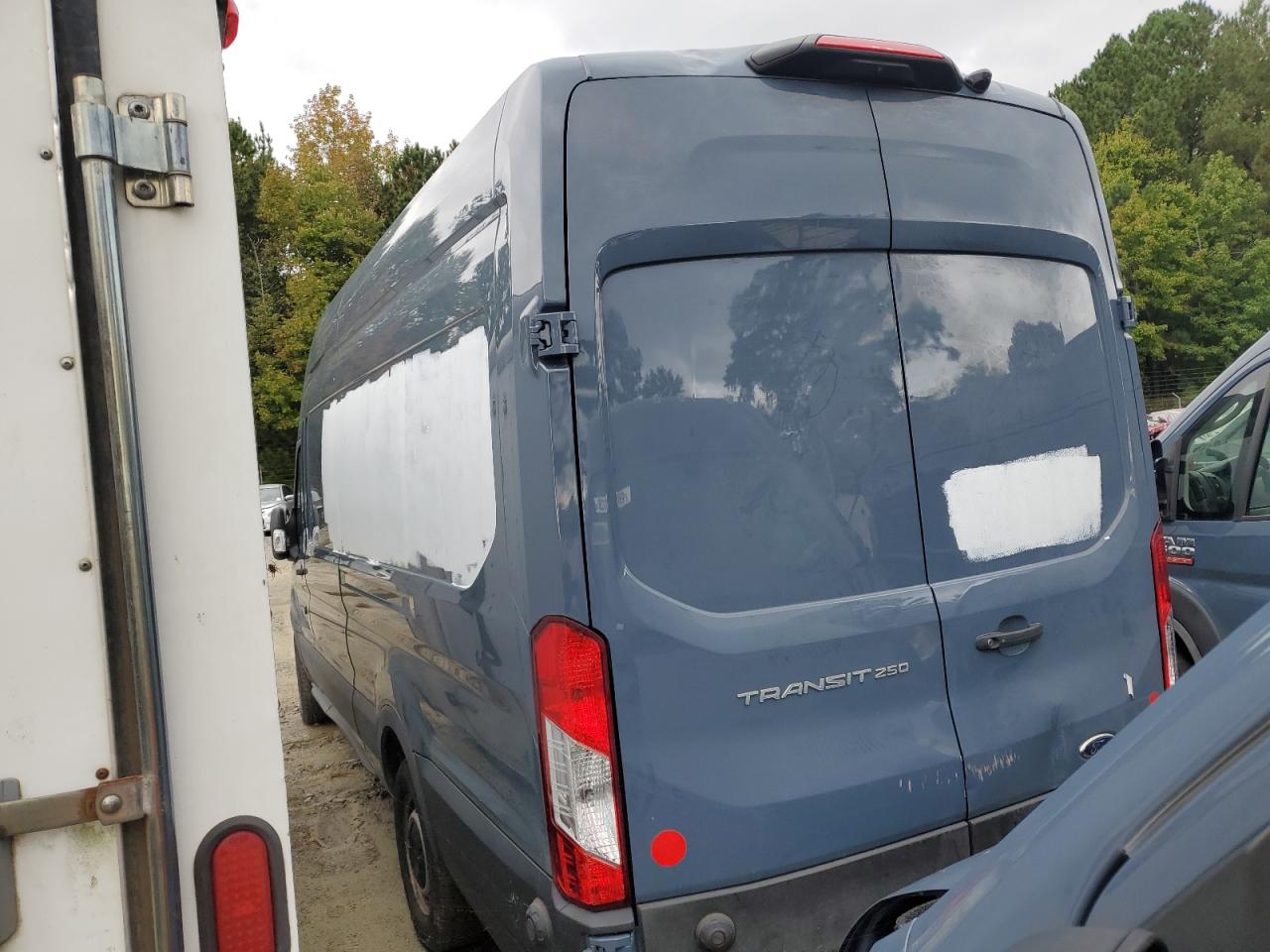 Image 2 of 2021 FORD TRANSIT T-250 2021 with VIN 1FTBR3X89MKA54287