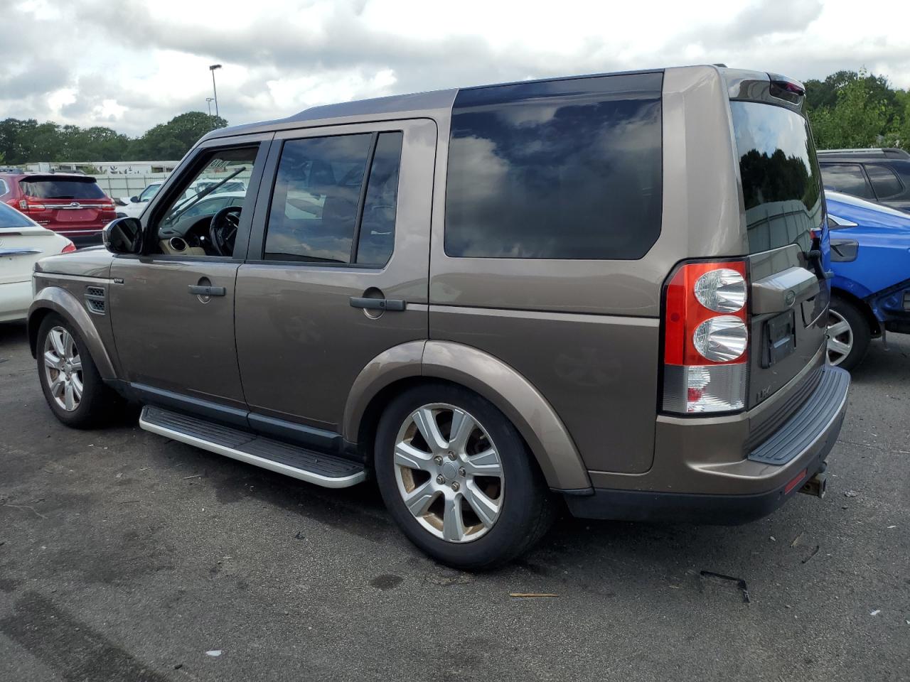 Изображение 2 Land Rover Lr4 Hse 2015 с VIN SALAG2V67FA776288