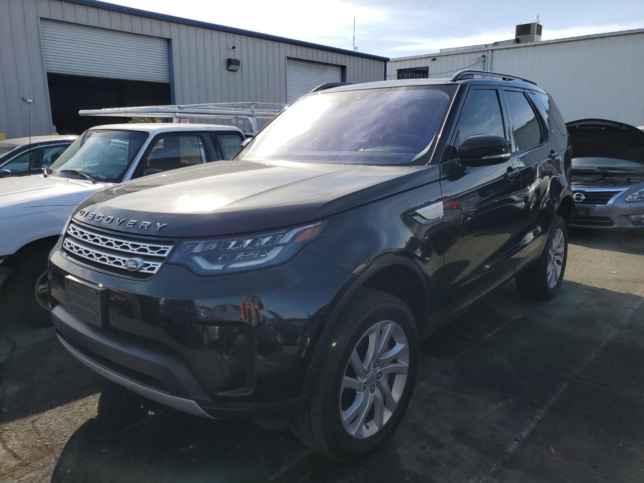 Изображение 1 2020 LAND ROVER DISCOVERY HSE 2020 с VIN SALRR2RV5L2421902