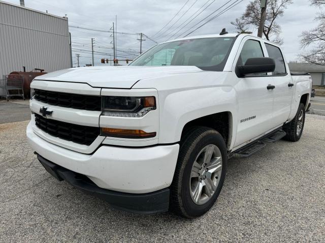 Image 2 of 2018 CHEVROLET SILVERADO K1500 CUSTOM 2018 with VIN 3GCUKPEC9JG457572