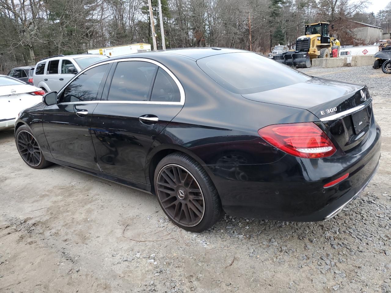 Obraz 2 z 2019 MERCEDES-BENZ E 300 4MATIC 2019 z VIN WDDZF4KB9KA504187