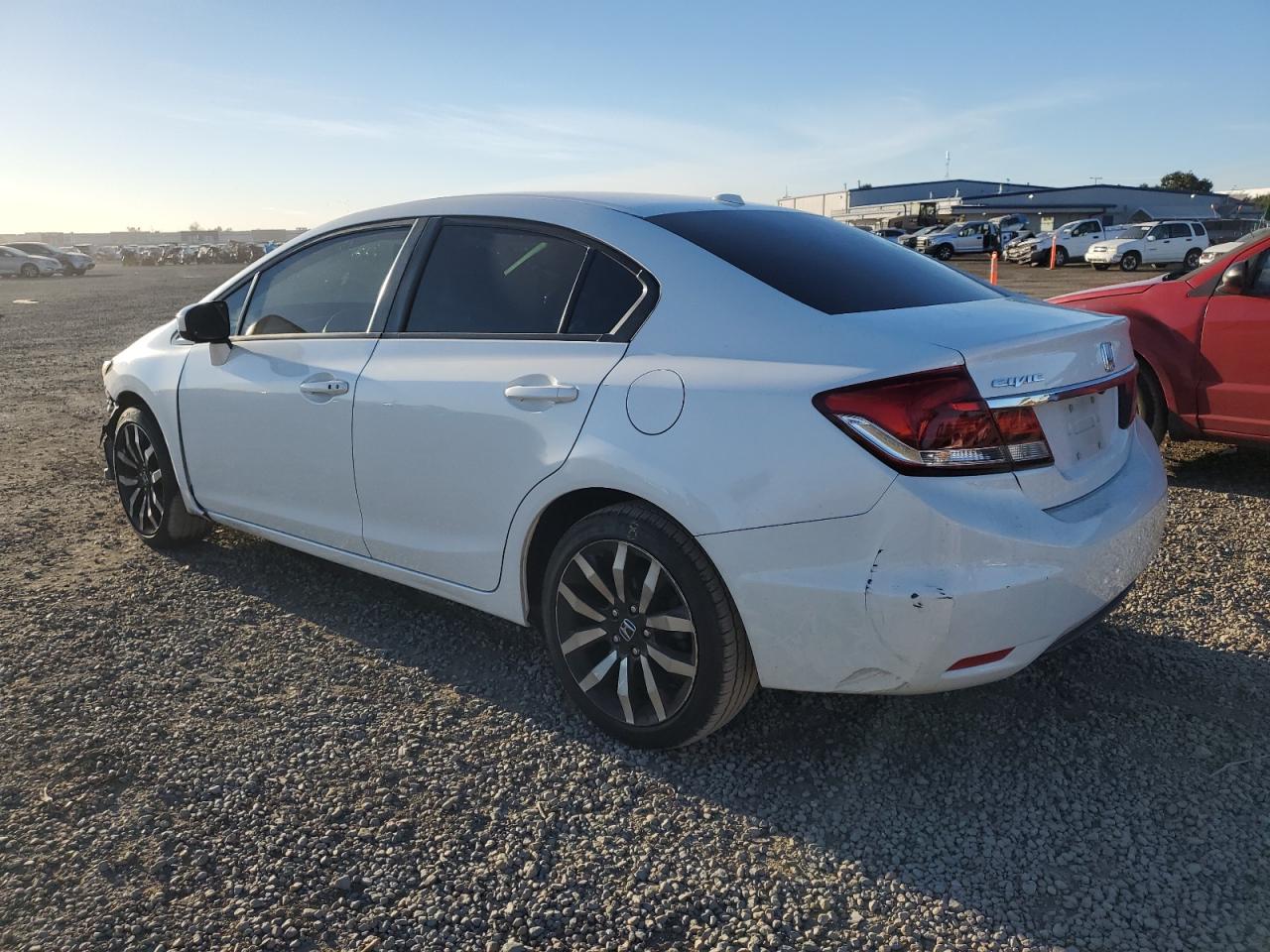 Image 2 of 2015 HONDA CIVIC EXL 2015 with VIN 19XFB2F93FE268482