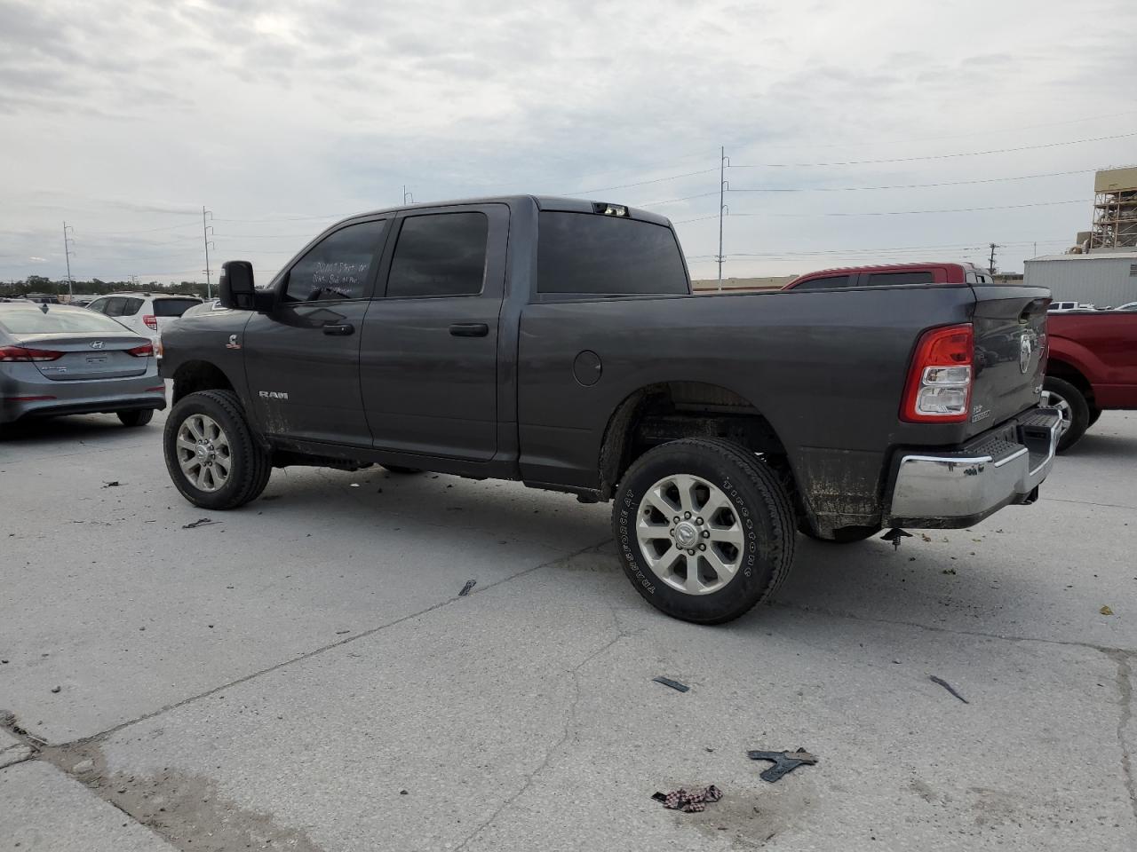 Изображение 2 2023 RAM 2500 BIG HORN 2023 с VIN 3C6UR5DL0PG580615