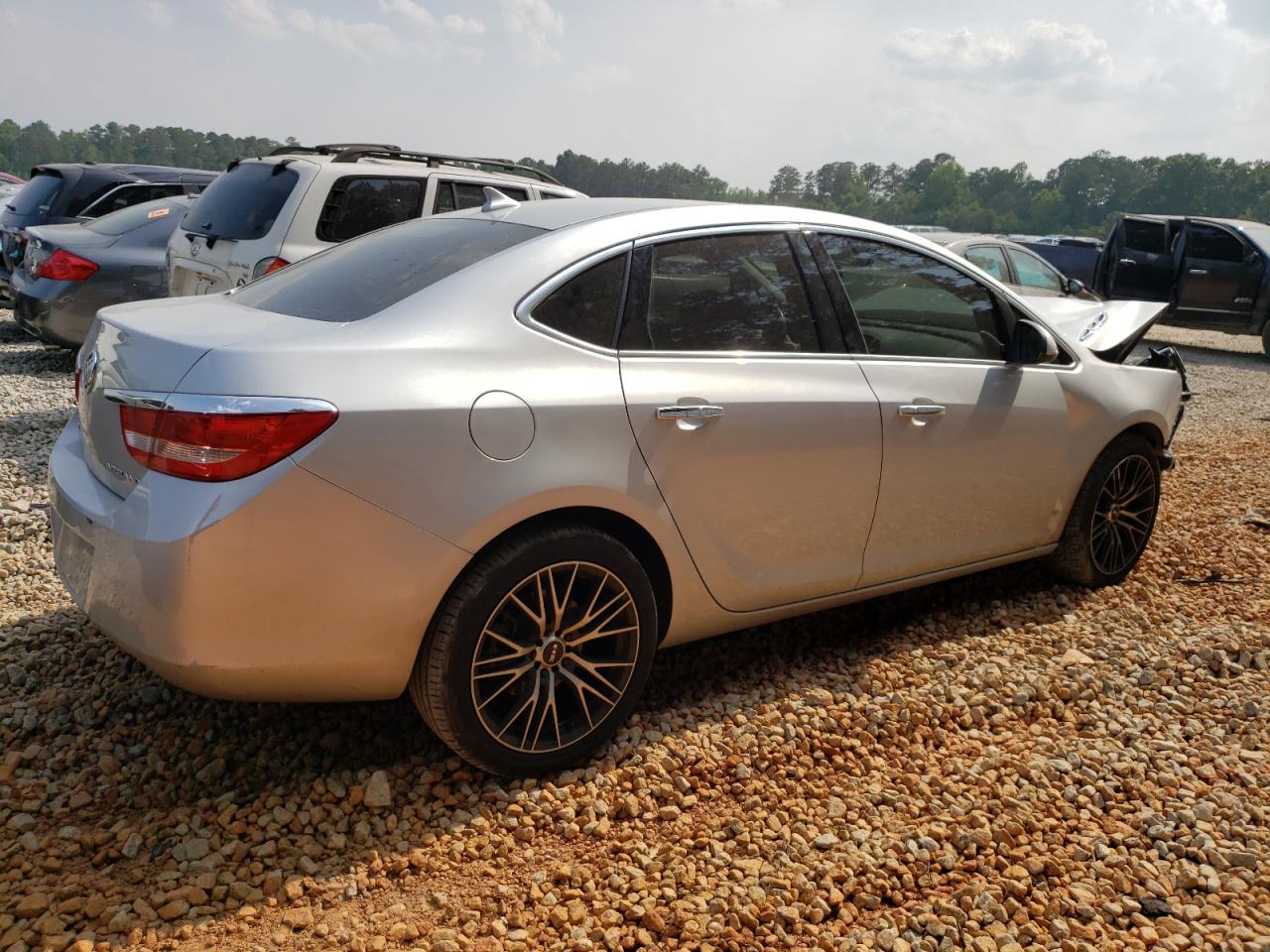 Изображение 3 2012 BUICK VERANO  2012 с VIN 1G4PP5SK5C4162169
