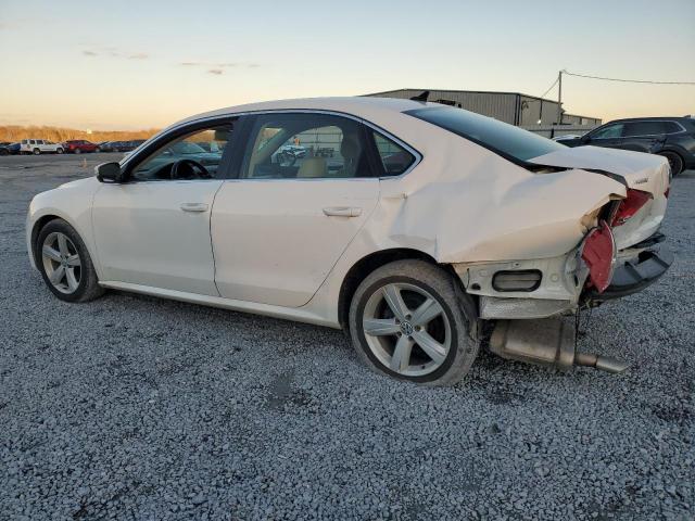 Изображение 2 2012 VOLKSWAGEN PASSAT SE 2012 с VIN 1VWBP7A39CC039742