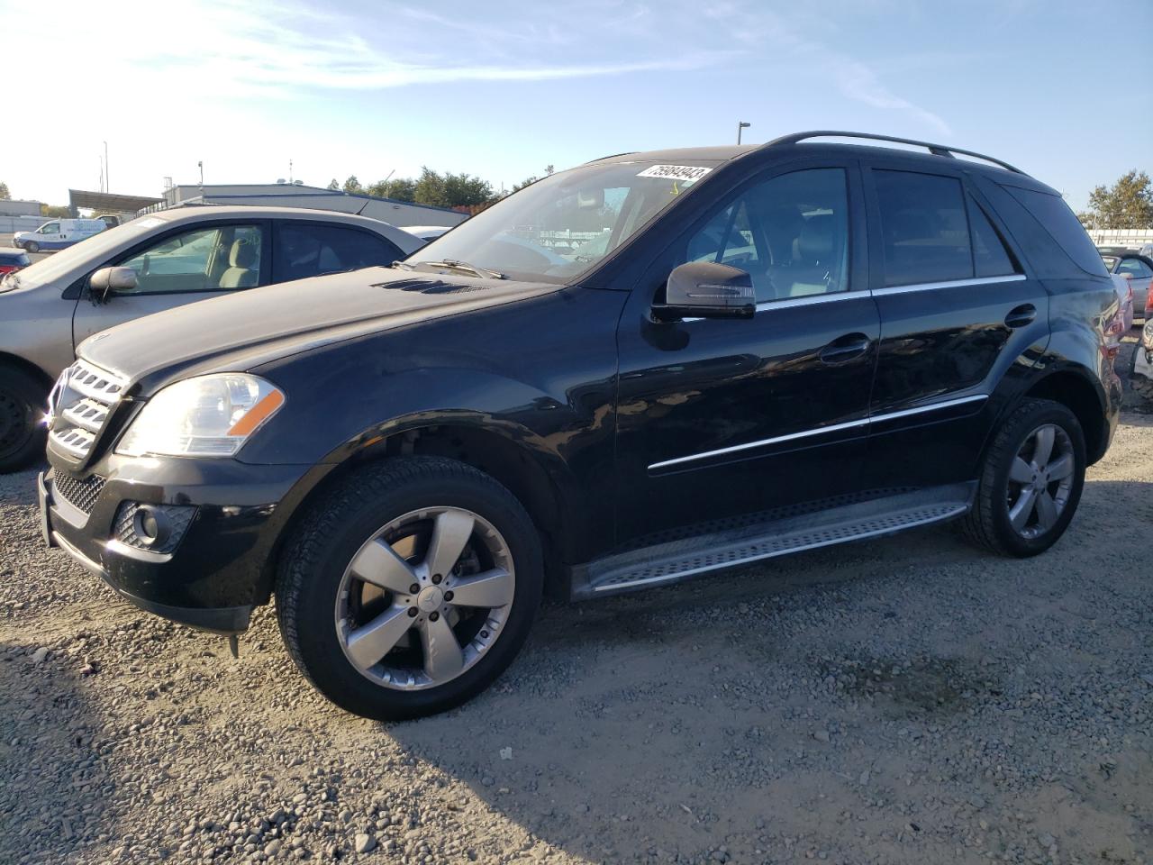 Изображение 1 2011 MERCEDES-BENZ ML 350 2011 с VIN 4JGBB5GB3BA634337