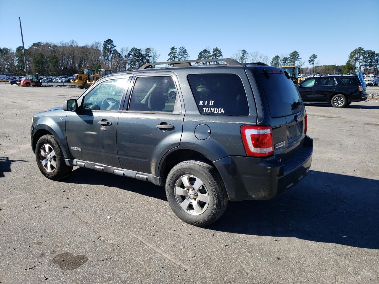 Image 2 of 2008 FORD ESCAPE XLT 2008 with VIN 1FMCU03198KA76382