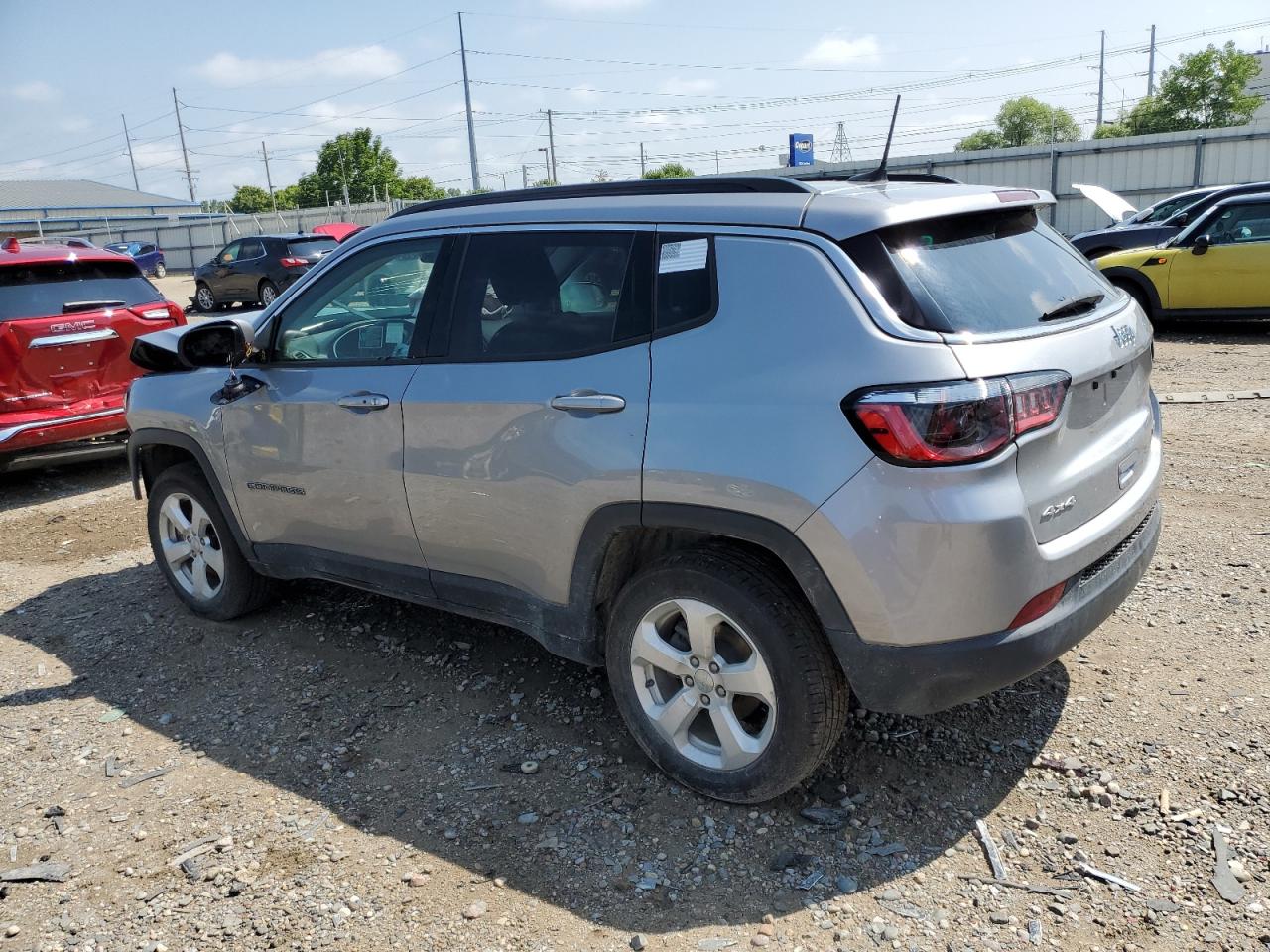 Image 2 of 2017 JEEP COMPASS LATITUDE 2017 with VIN 3C4NJDBBXHT657329