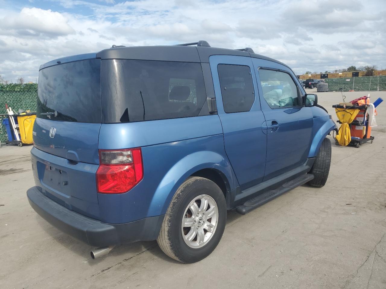 Image 3 of 2006 HONDA ELEMENT EX 2006 with VIN 5J6YH28756L015202