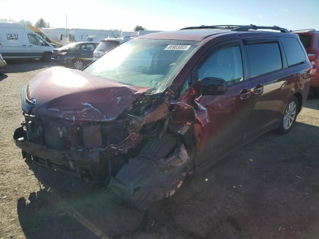 2014 TOYOTA SIENNA XLE 2014 image