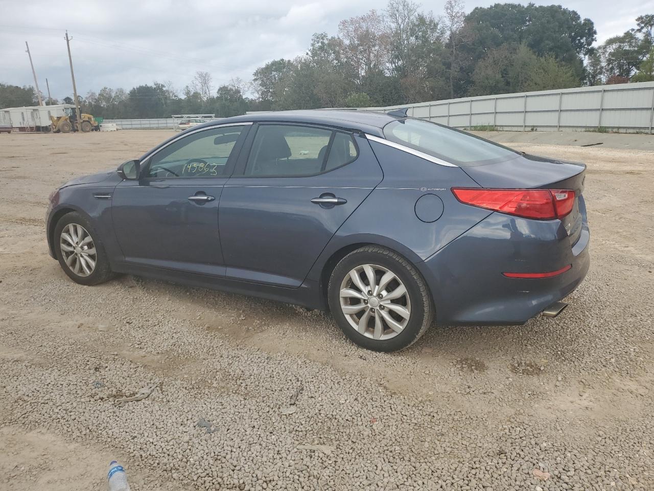 Image 2 of 2015 KIA OPTIMA LX 2015 with VIN 5XXGM4A78FG412955