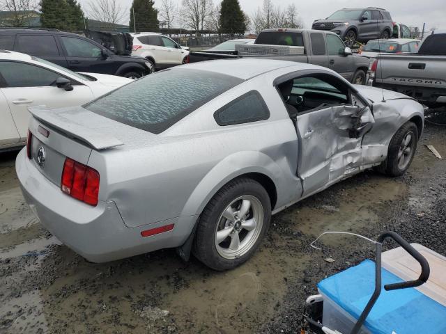 Obraz 3 z 2006 FORD MUSTANG  2006 z VIN 1ZVFT80N865147784