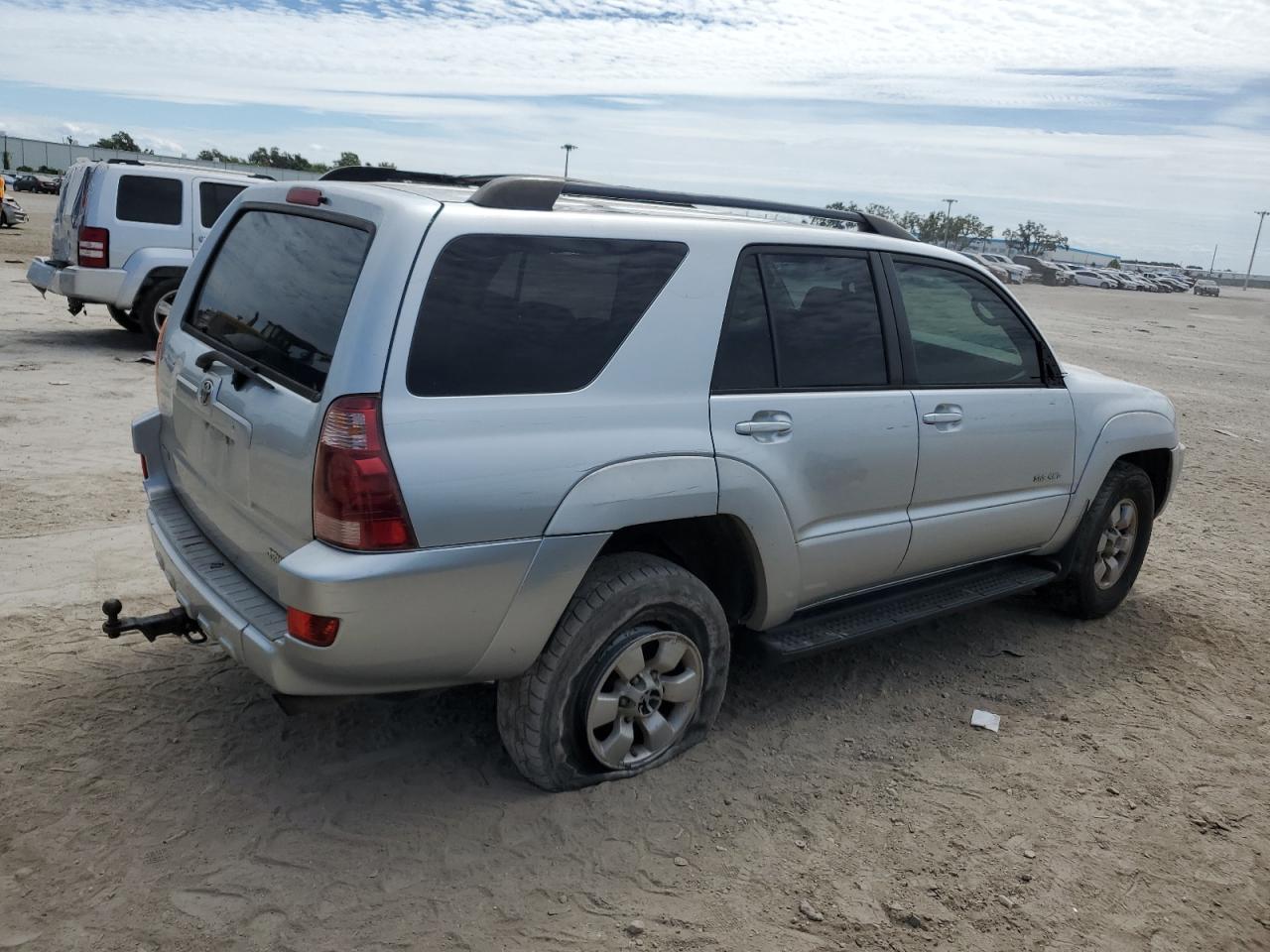 Obraz 3 z 2005 TOYOTA 4RUNNER SR5 2005 z VIN JTEBU14R450067859