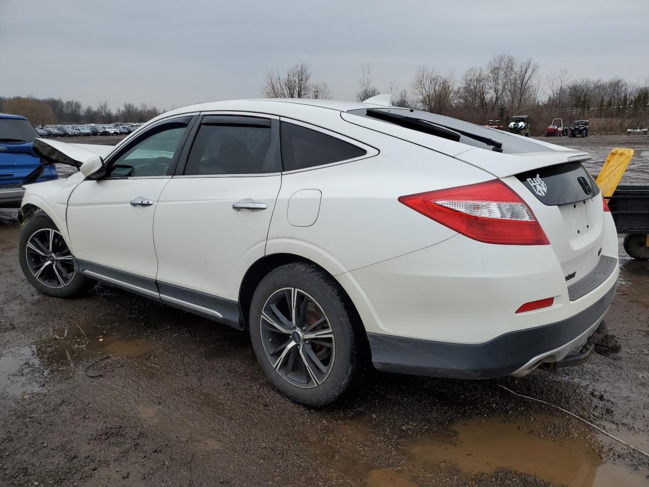 Image 2 of 2014 HONDA CROSSTOUR EXL 2014 with VIN 5J6TF2H5XEL003737