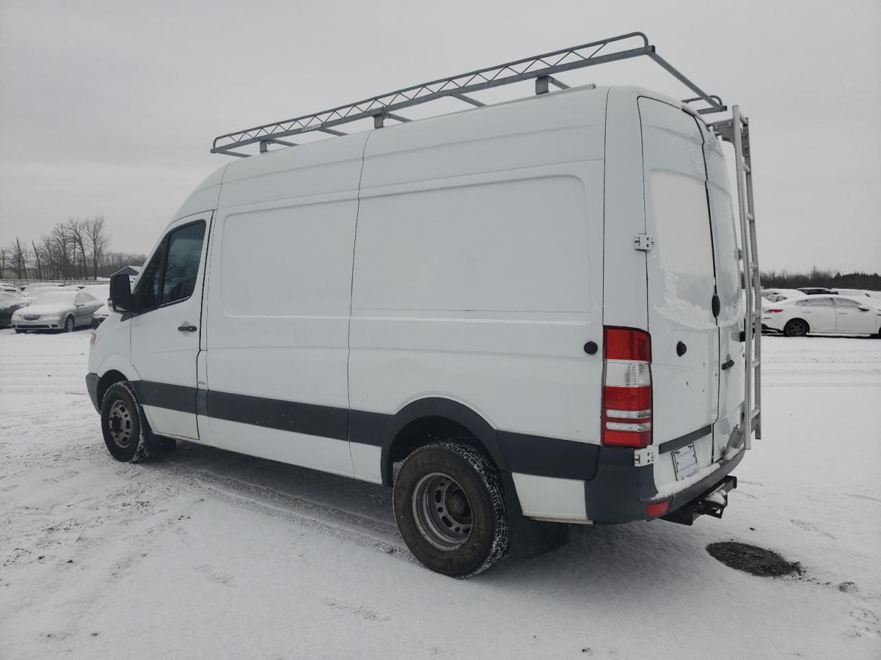 Изображение 2 2010 MERCEDES-BENZ SPRINTER 3500 2010 с VIN WD3PF3CC9A5473897