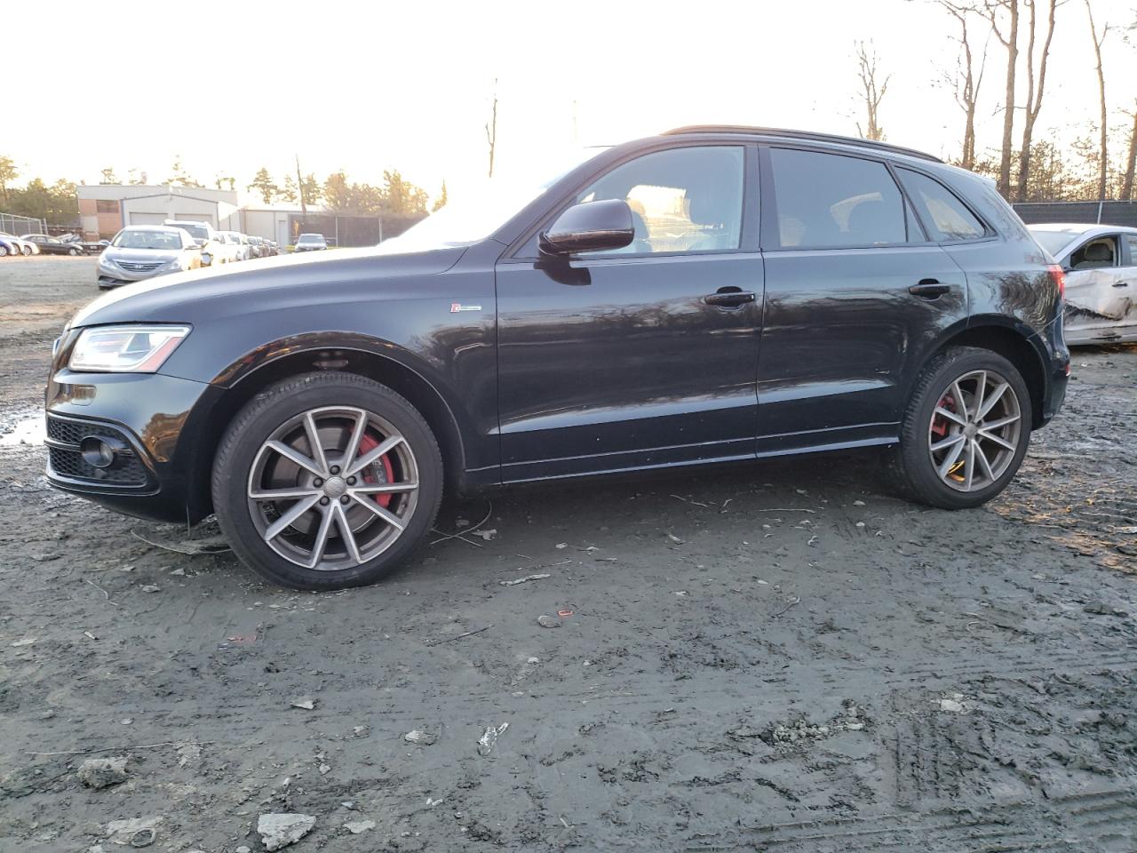 Obraz 1 z 2017 AUDI SQ5 PREMIUM PLUS 2017 z VIN WA1CCAFP7HA026495