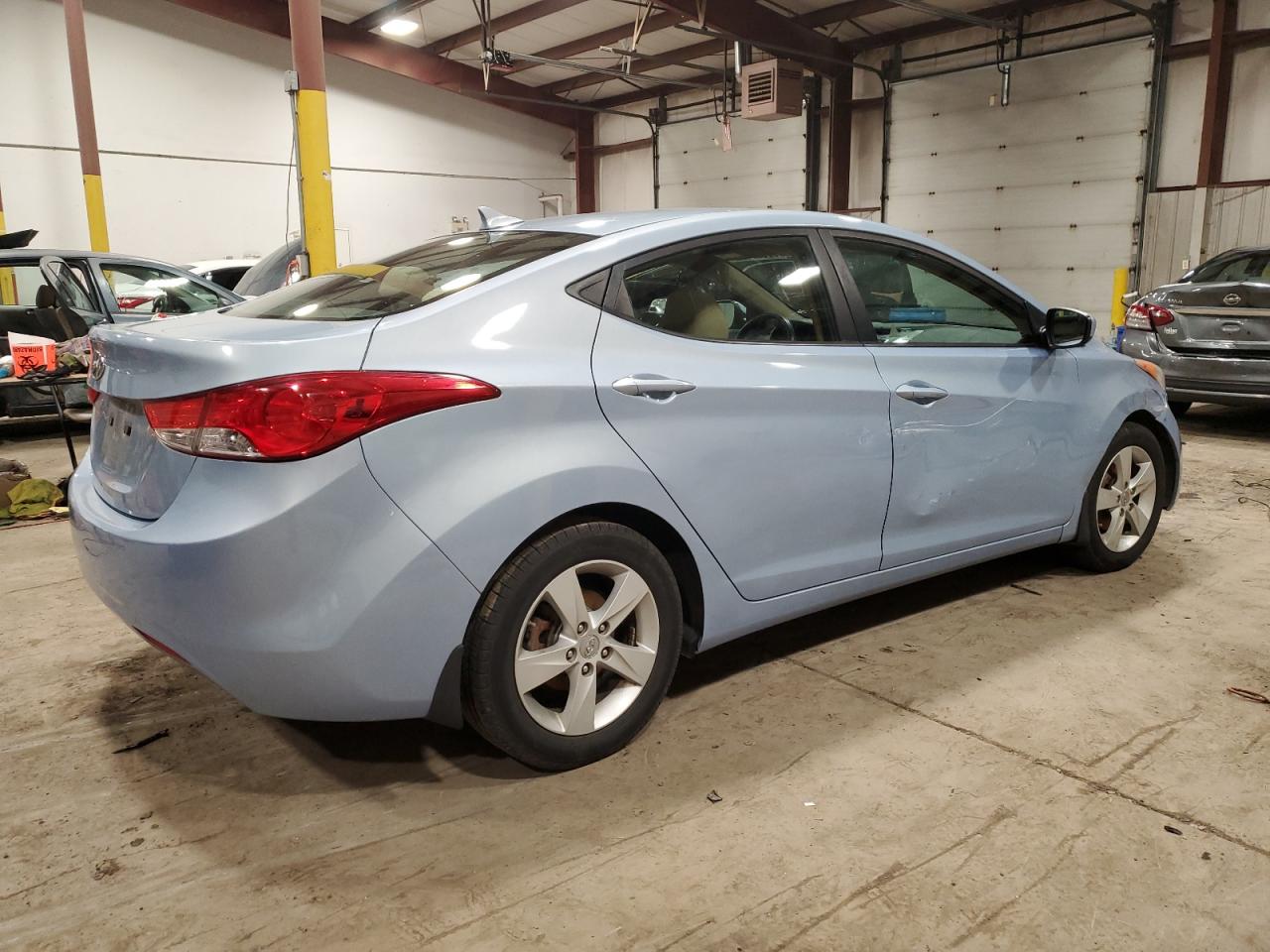 Изображение 3 2012 HYUNDAI ELANTRA GLS 2012 с VIN KMHDH4AEXCU390870