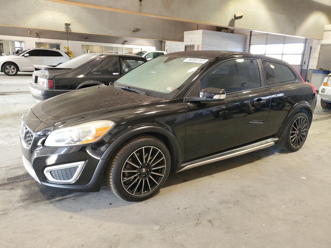 Image 1 of 2011 VOLVO C30 T5 2011 with VIN YV1672MK2B2238785