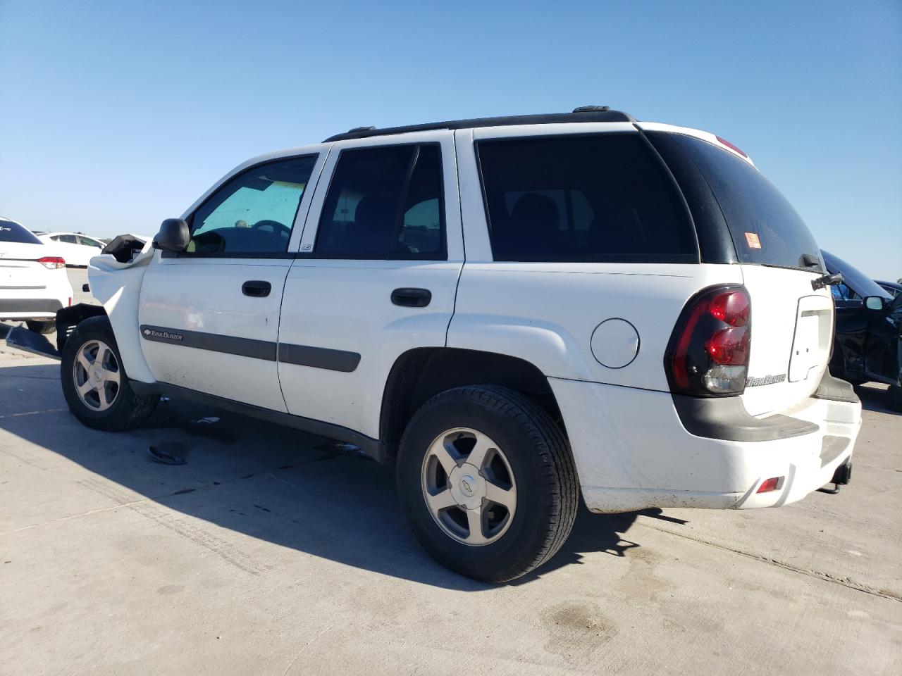 Obraz 2 z 2004 CHEVROLET TRAILBLAZER LS 2004 z VIN 1GNDS13S342389460