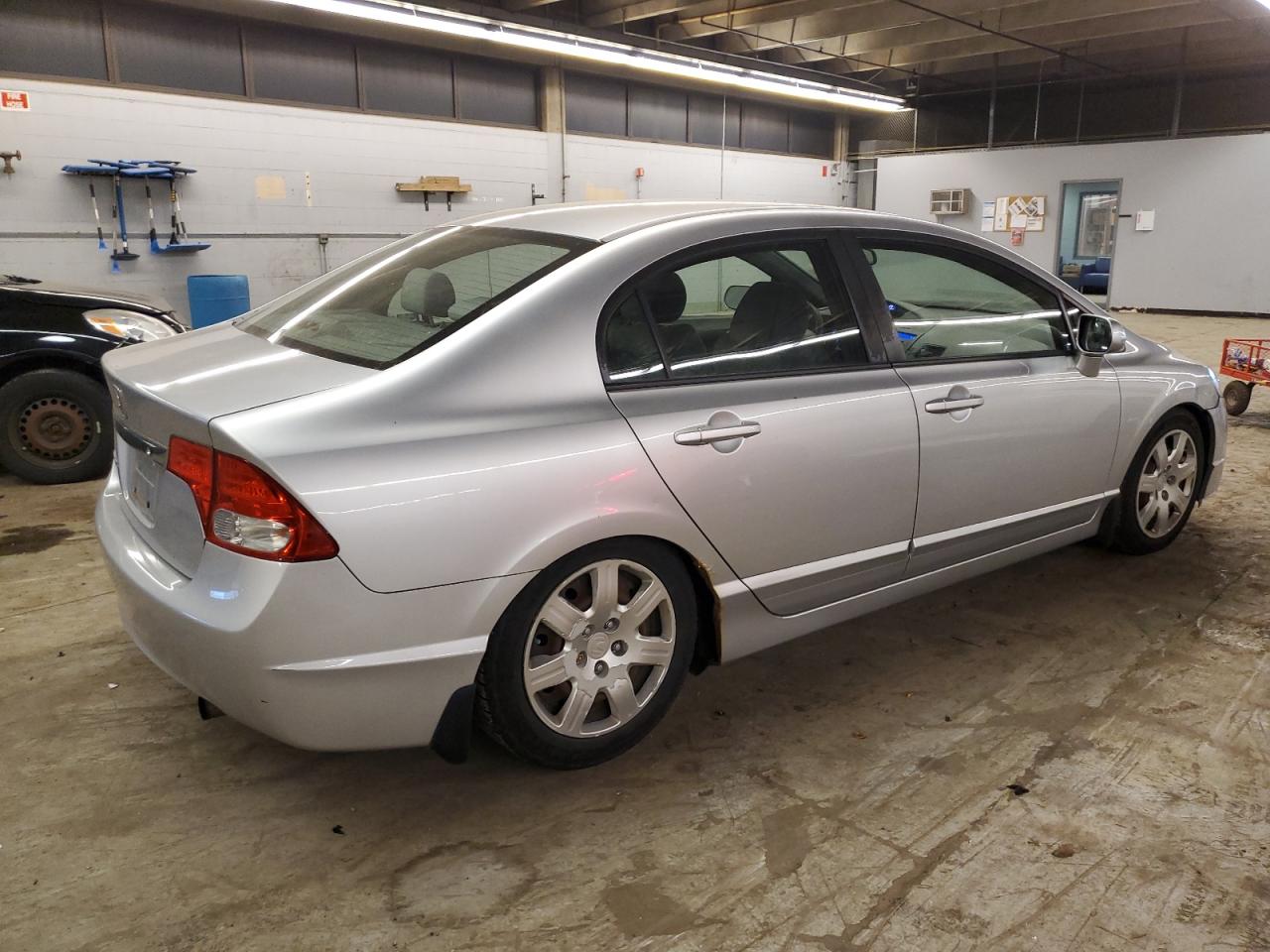 Image 3 of 2009 HONDA CIVIC LX 2009 with VIN 19XFA16589E051864