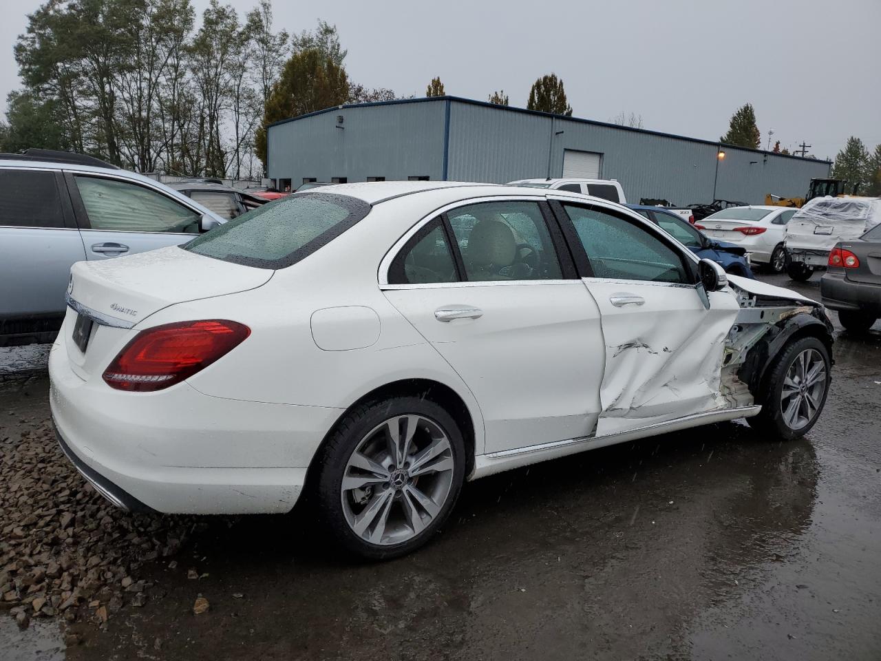 Obraz 3 z 2021 MERCEDES-BENZ C 300 4MATIC 2021 z VIN W1KWF8EB0MR650553