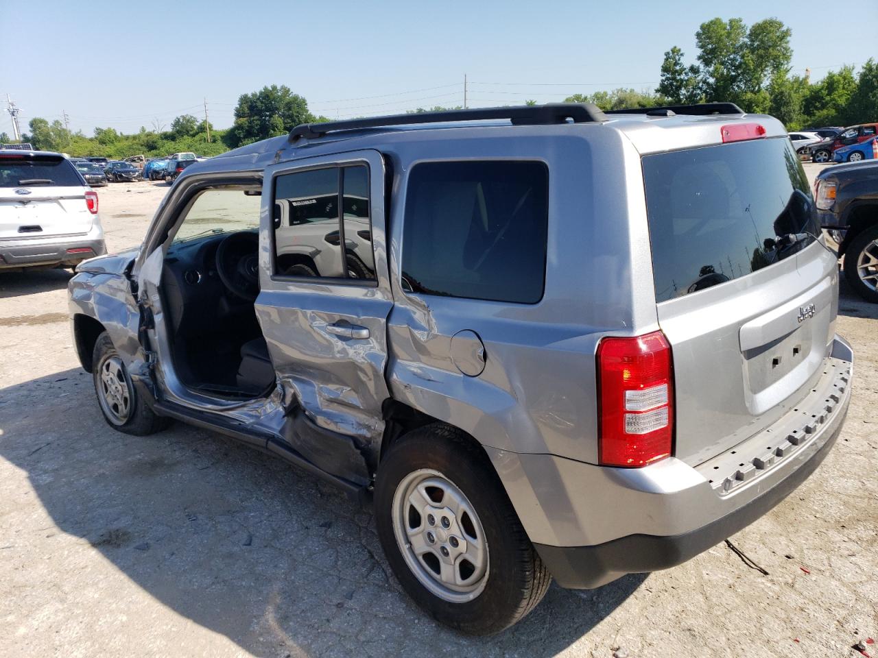 Obraz 2 z 2017 JEEP PATRIOT SPORT 2017 z VIN 1C4NJPBA0HD116191