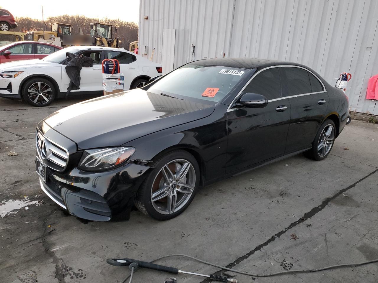 Image 1 of 2019 MERCEDES-BENZ E 300 4MATIC 2019 with VIN WDDZF4KB1KA553660