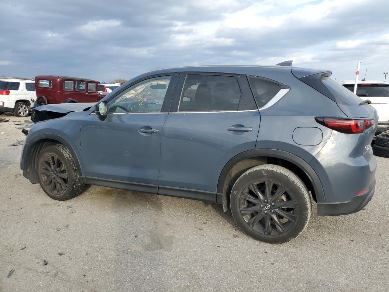 Image 2 of 2023 MAZDA CX-5 PREFERRED 2023 with VIN JM3KFBCM7P0101023
