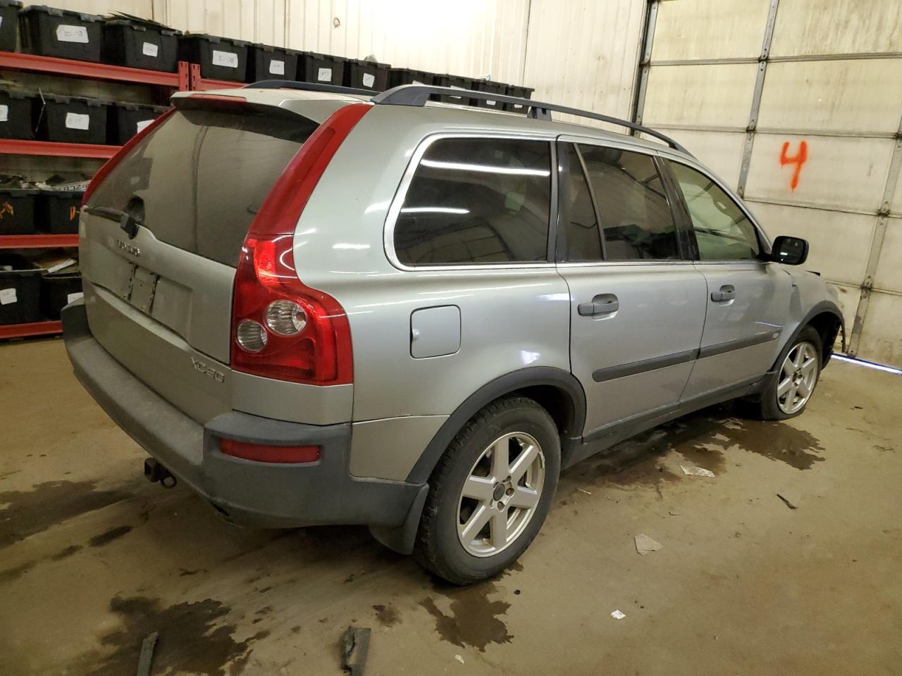 Image 3 of 2004 VOLVO XC90  2004 with VIN YV1CN59HX41032176