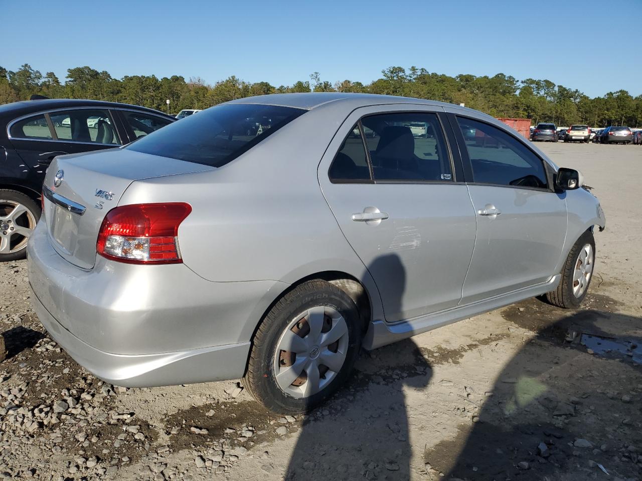 Obraz 3 z 2007 TOYOTA YARIS  2007 z VIN JTDBT923871181946