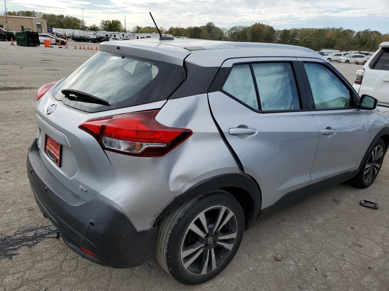 Image 3 of 2020 NISSAN KICKS SV 2020 with VIN 3N1CP5CV4LL509791