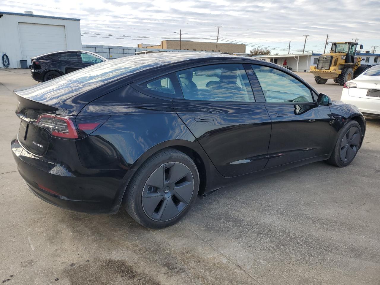 Image 3 of Tesla Model 3 2021 with VIN 5YJ3E1EBXMF861966