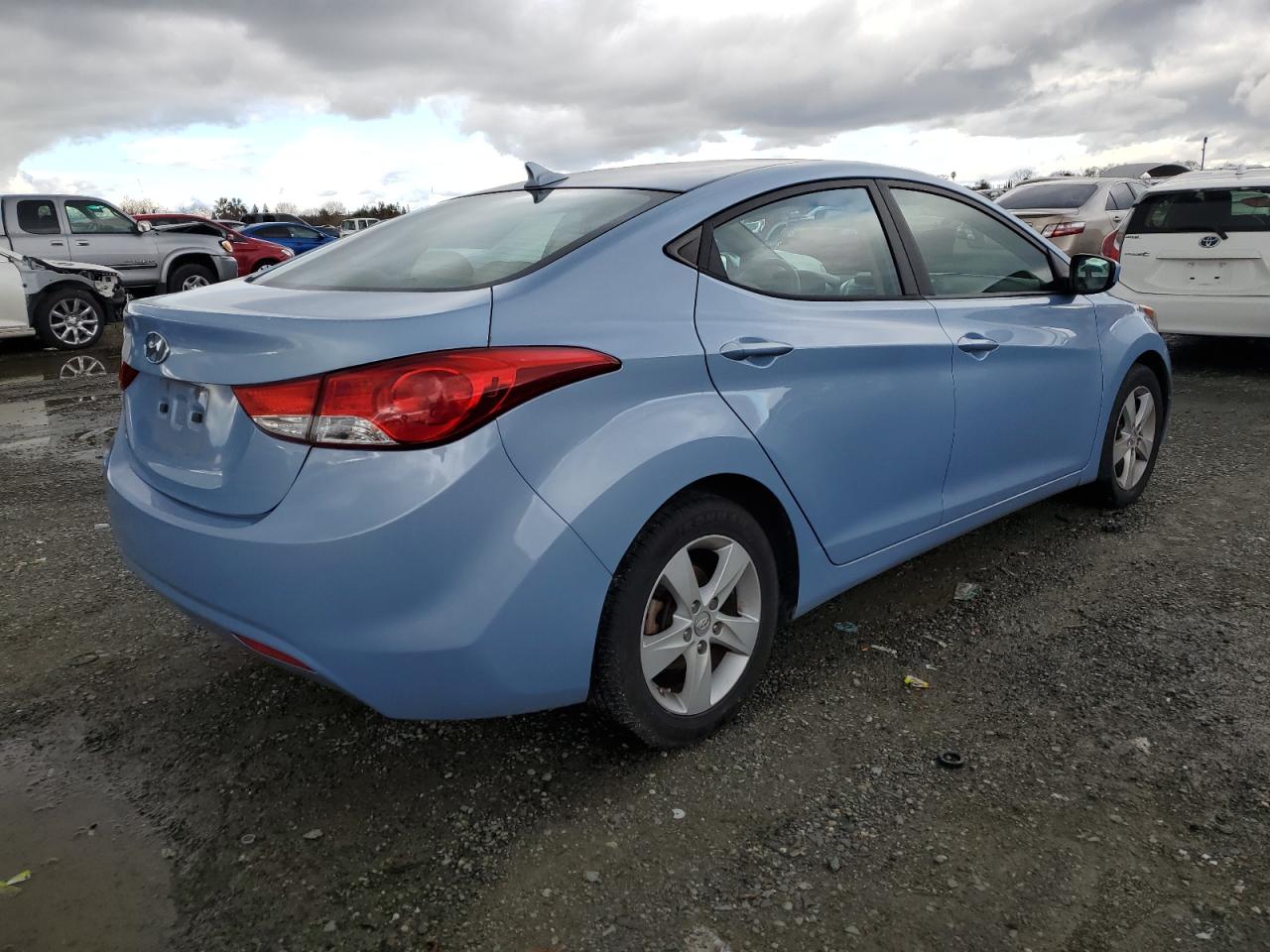 Obraz 3 z 2012 HYUNDAI ELANTRA GLS 2012 z VIN KMHDH4AE9CU325038