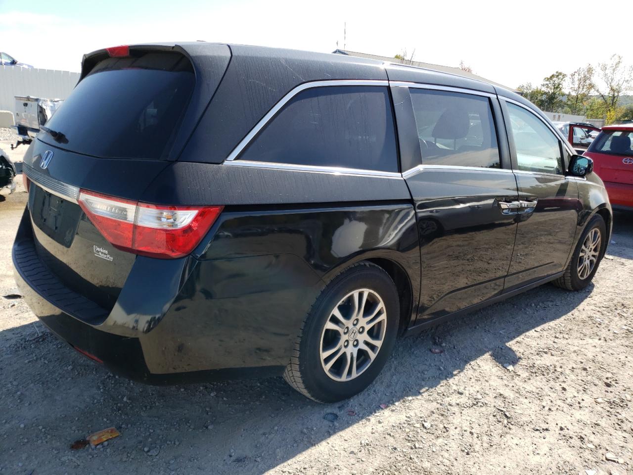 Image 3 of 2012 HONDA ODYSSEY EXL 2012 with VIN 5FNRL5H64CB086844
