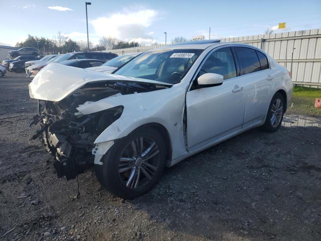 Image 1 of 2015 INFINITI Q40  2015 with VIN JN1CV6AP4FM500051