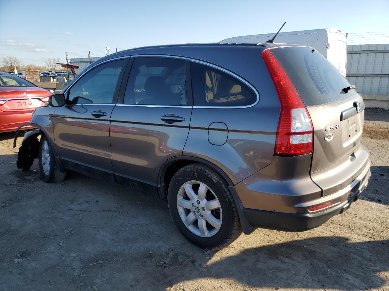 Изображение 2 2011 HONDA CR-V SE 2011 с VIN 5J6RE3H43BL009806