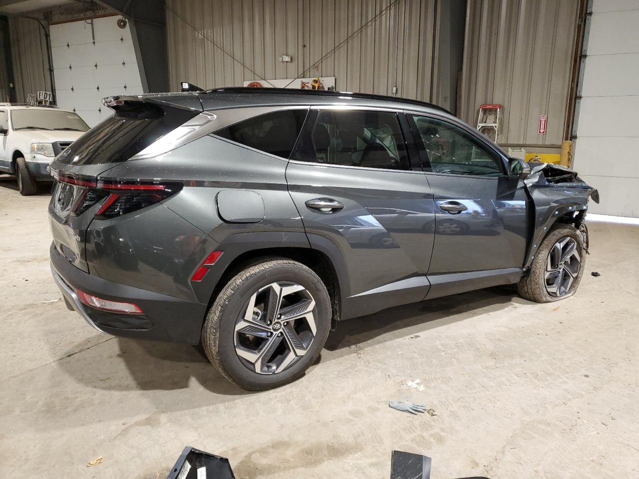 Image 3 of 2023 HYUNDAI TUCSON LIMITED 2023 with VIN KM8JFDA27PU134108
