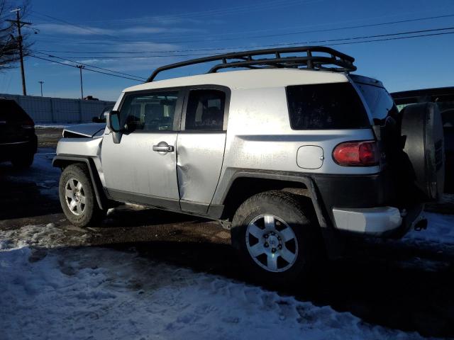 Изображение 2 2007 TOYOTA FJ CRUISER  2007 с VIN JTEBU11F970094956