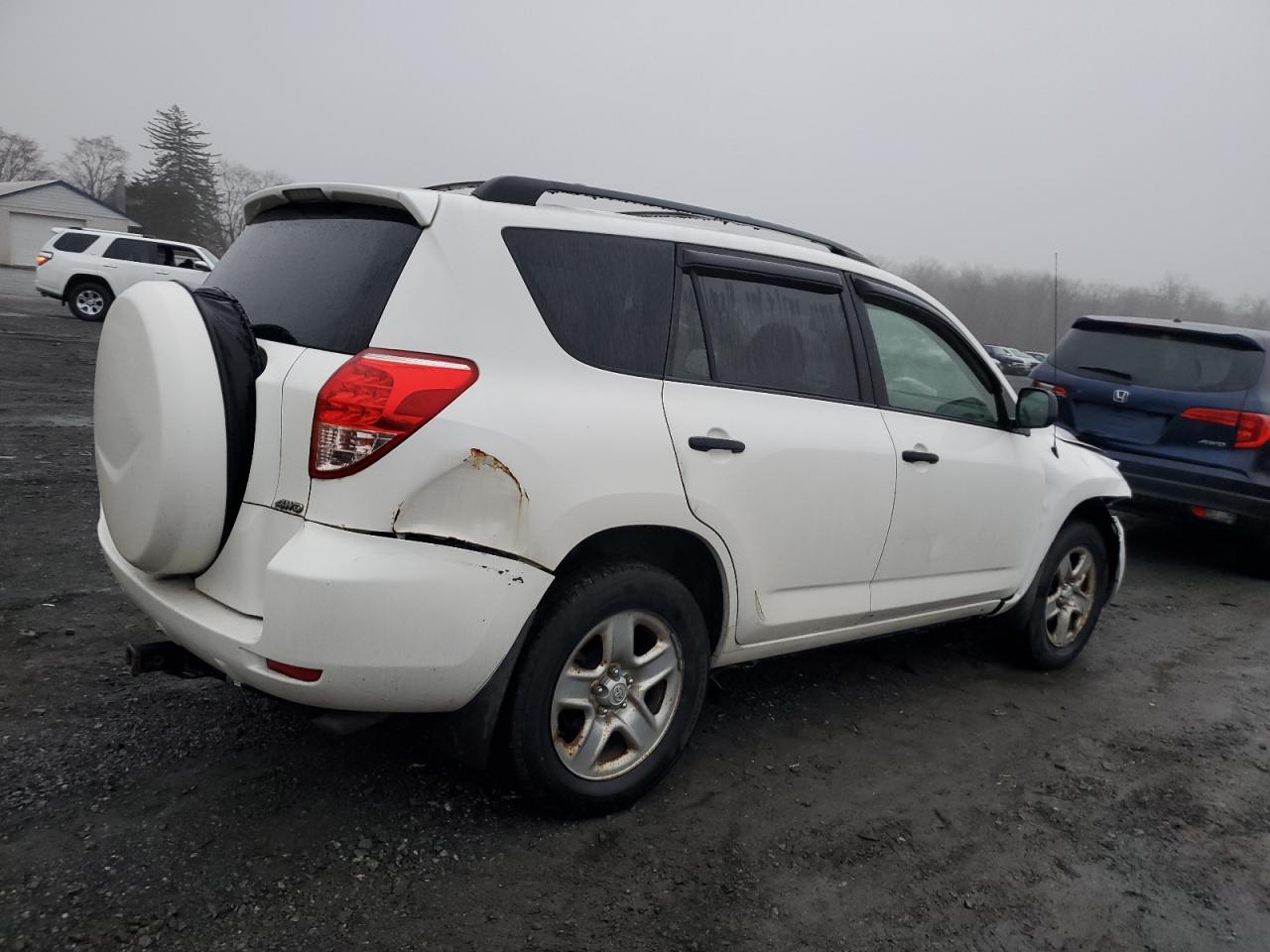 Image 3 of 2008 TOYOTA RAV4  2008 with VIN JTMBD33V685145533