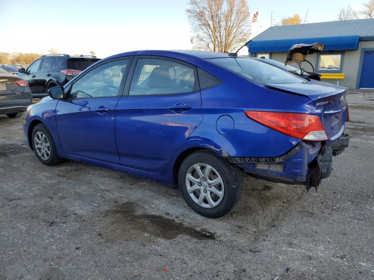 Image 2 of 2013 HYUNDAI ACCENT GLS 2013 with VIN KMHCT4AE9DU390662