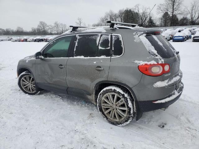 Image 2 of 2011 VOLKSWAGEN TIGUAN S 2011 with VIN WVGBV7AX6BW512923